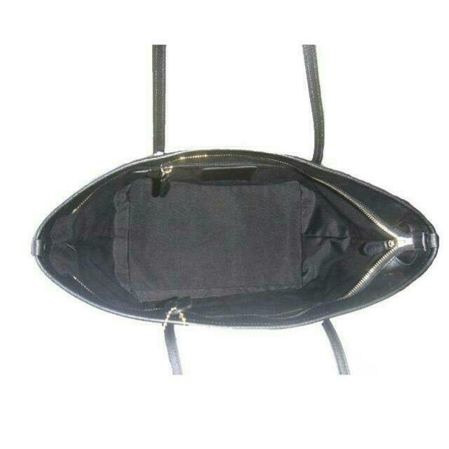 COACH Crossgrain Leather Tote 40 ブラック Tote 40 in Cross Grain