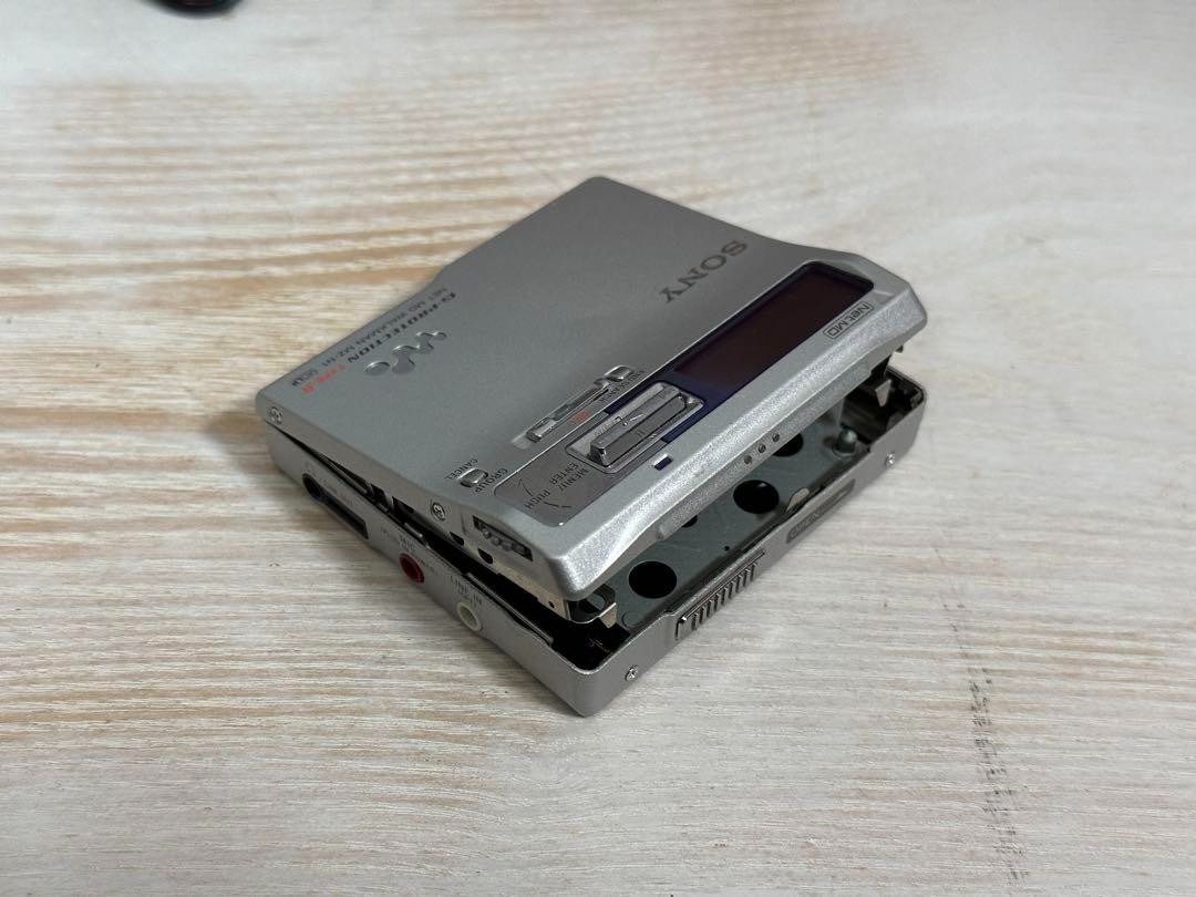 Sony Walkman MZ-N1 Net MD Portable Minidisc Player Recorder