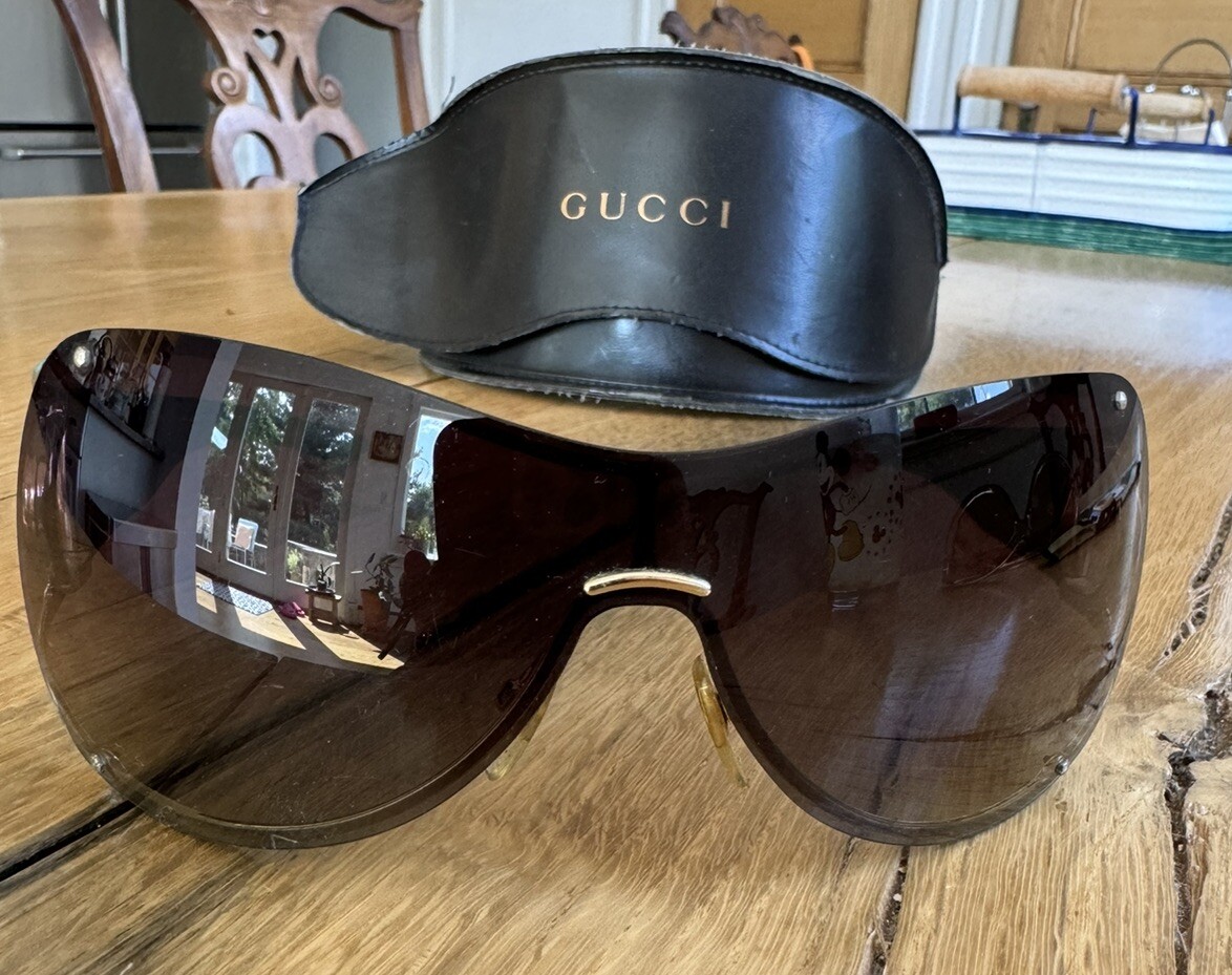 Gucci Authentic 2000's Wrap Sunglasses, No Visible Flaws, Original