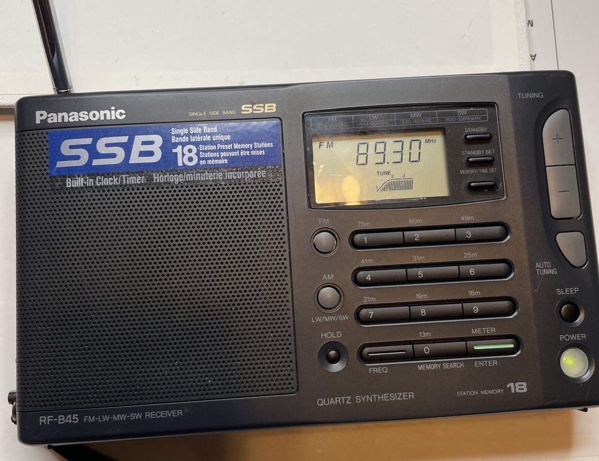 Panasonic SSB RF-B45 FM-LW-MW-SW Portable Shortwave Radio Receiver