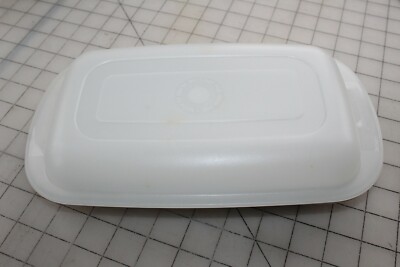 Vintage Tupperware Ultra 21 3/4 quart oven & microwave casserole