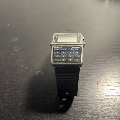 Casio DBC-62 676 Digital Data Bank Calculator Vintage Men's Watch