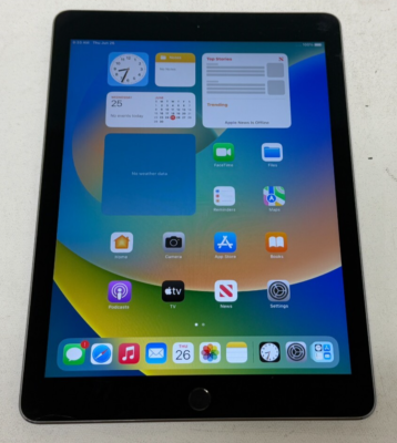 Apple iPad Pro 1st Gen 9.7