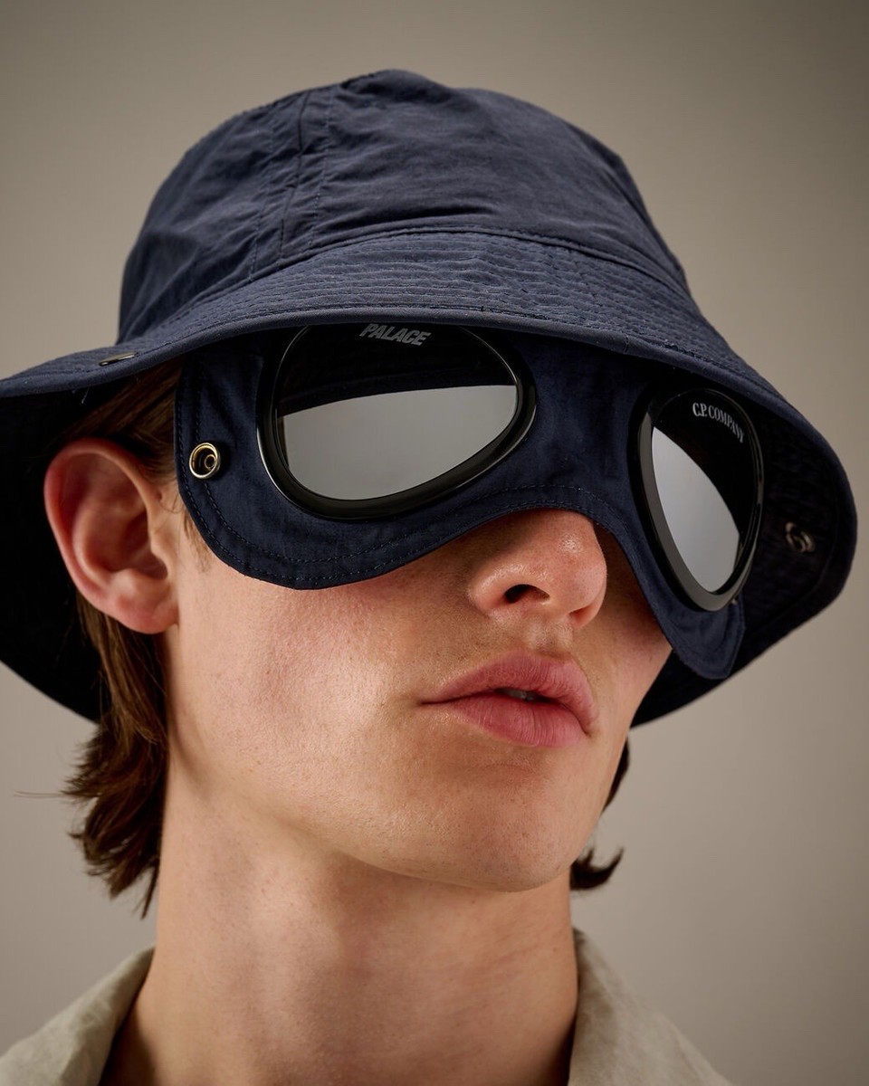 Palace X C.P. Company Goggle Bucket Hat Plain Paper Touch Size