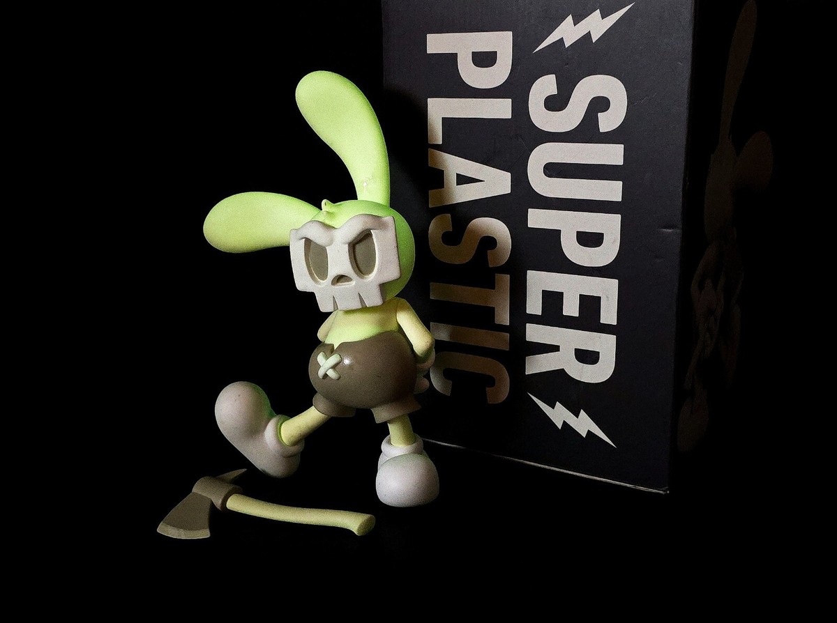 SuperPlastic Evolution: 30+Chop Chop & Choppi Guggimon Exclusive