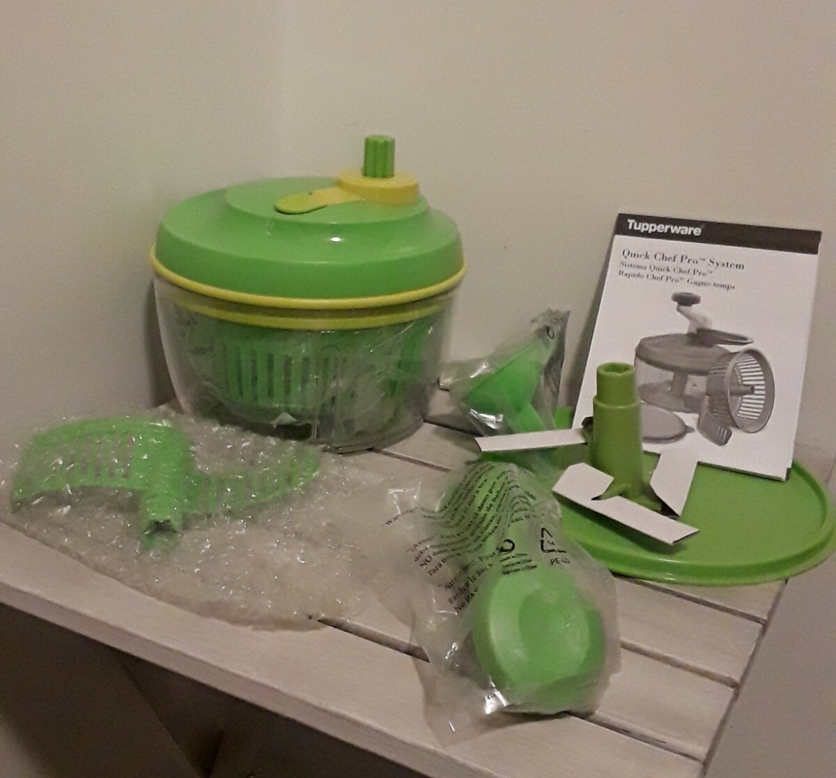 TUPPERWARE Quick Chef Pro Food Chopper Manual Processor Kitchen