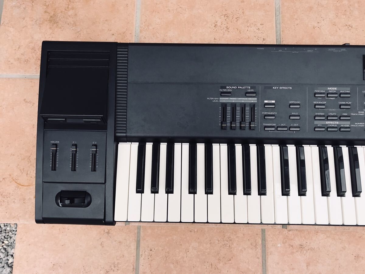 Roland XP-80 Synthesizer Keyboard Music Workstation | eBay