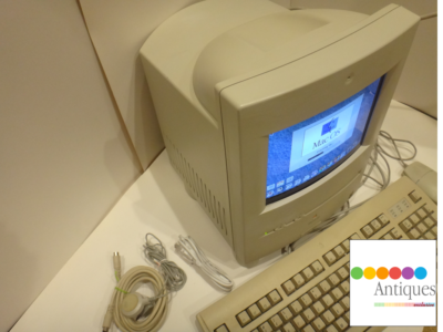 Vintage Apple Macintosh Color Classic Mystic 36MB RAM 4GB HD Mac