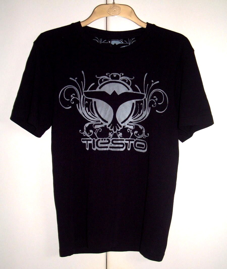 TIESTO (DJ) - EMBOSSED LOGO - OFFICIAL T-SHIRT - SIZES S/M/L/XL