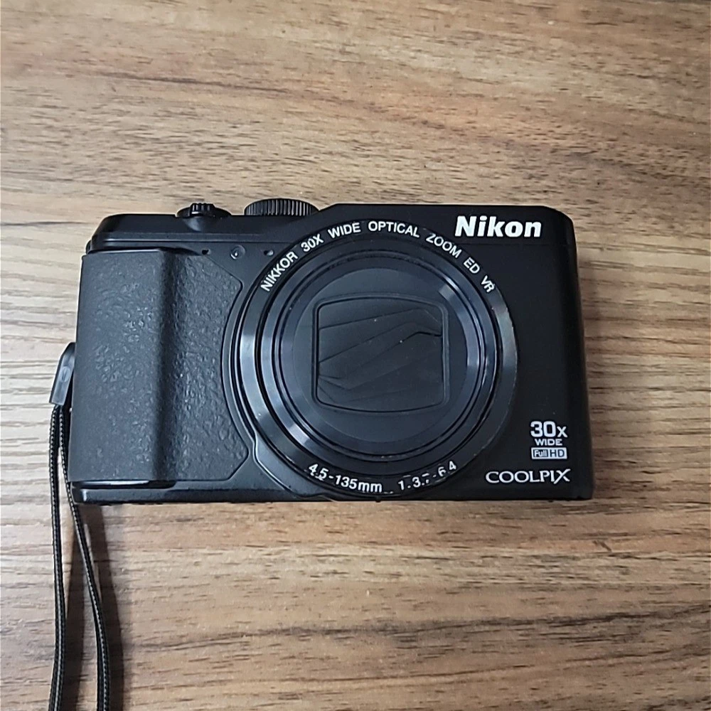 Nikon COOLPIX S9900 30-40x Optical Zoom Digital Cameras for Sale