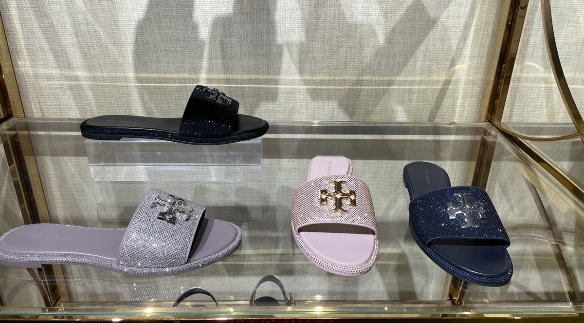 Tory Burch Everly Slide Sandals 🩴 some Colors and Sizes Available
