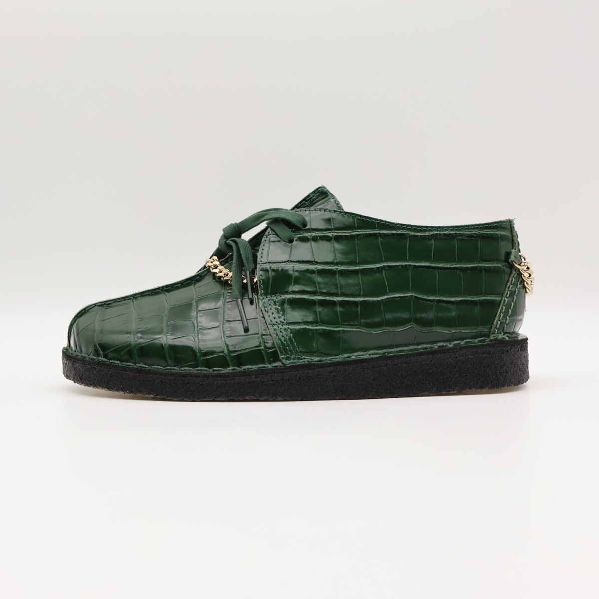 26180296 Supreme Martine Rose Clarks Desert Trek Green FW24 Week4