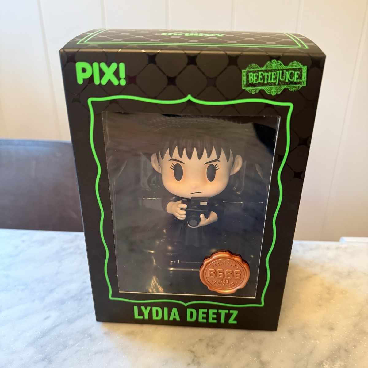 Thrilljoy PIX Lydia Deetz Beetlejuice Figure (In Hand, Next Day