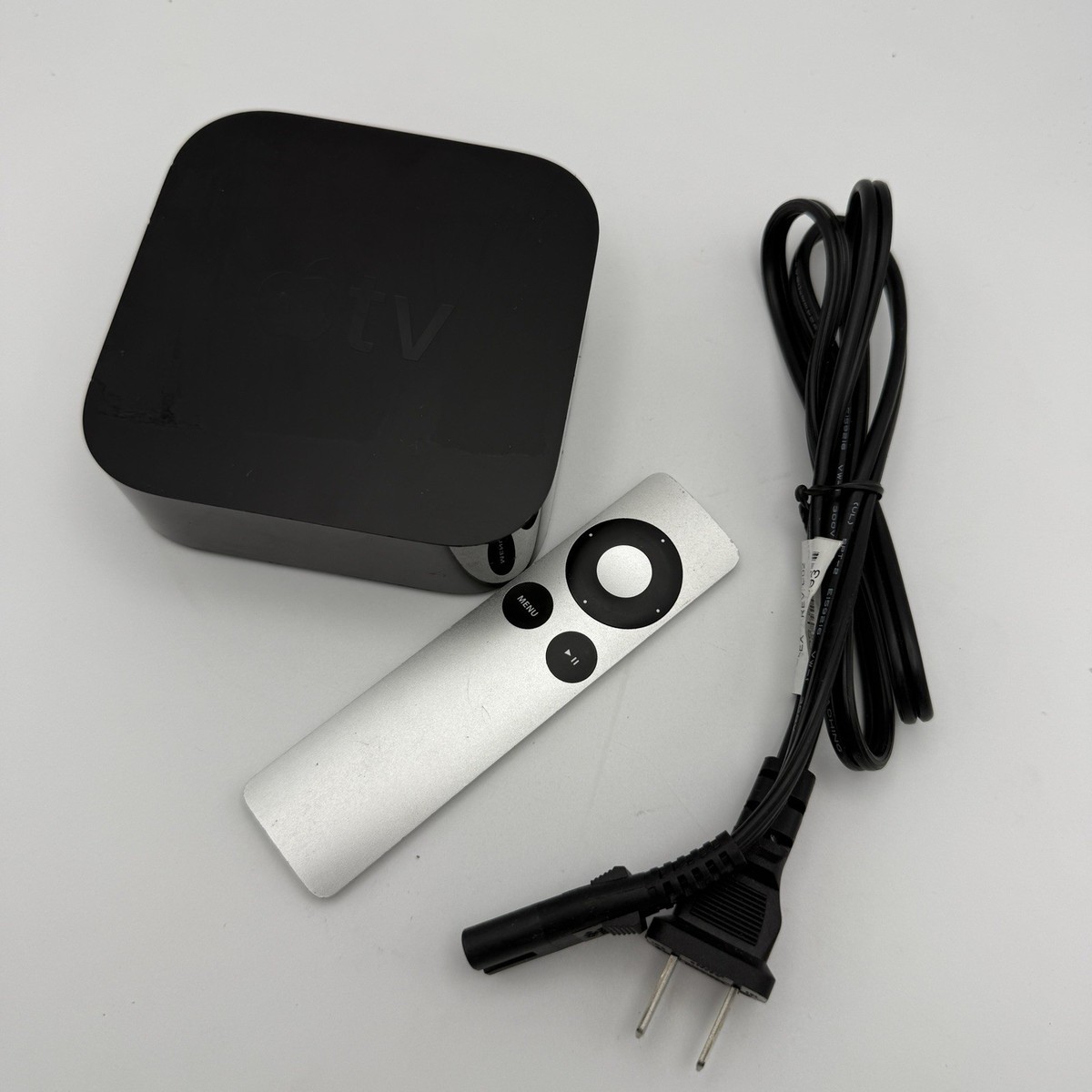 Apple TV 4K 2nd Gen A2169 32GB Media Streamer - Black 190199532724