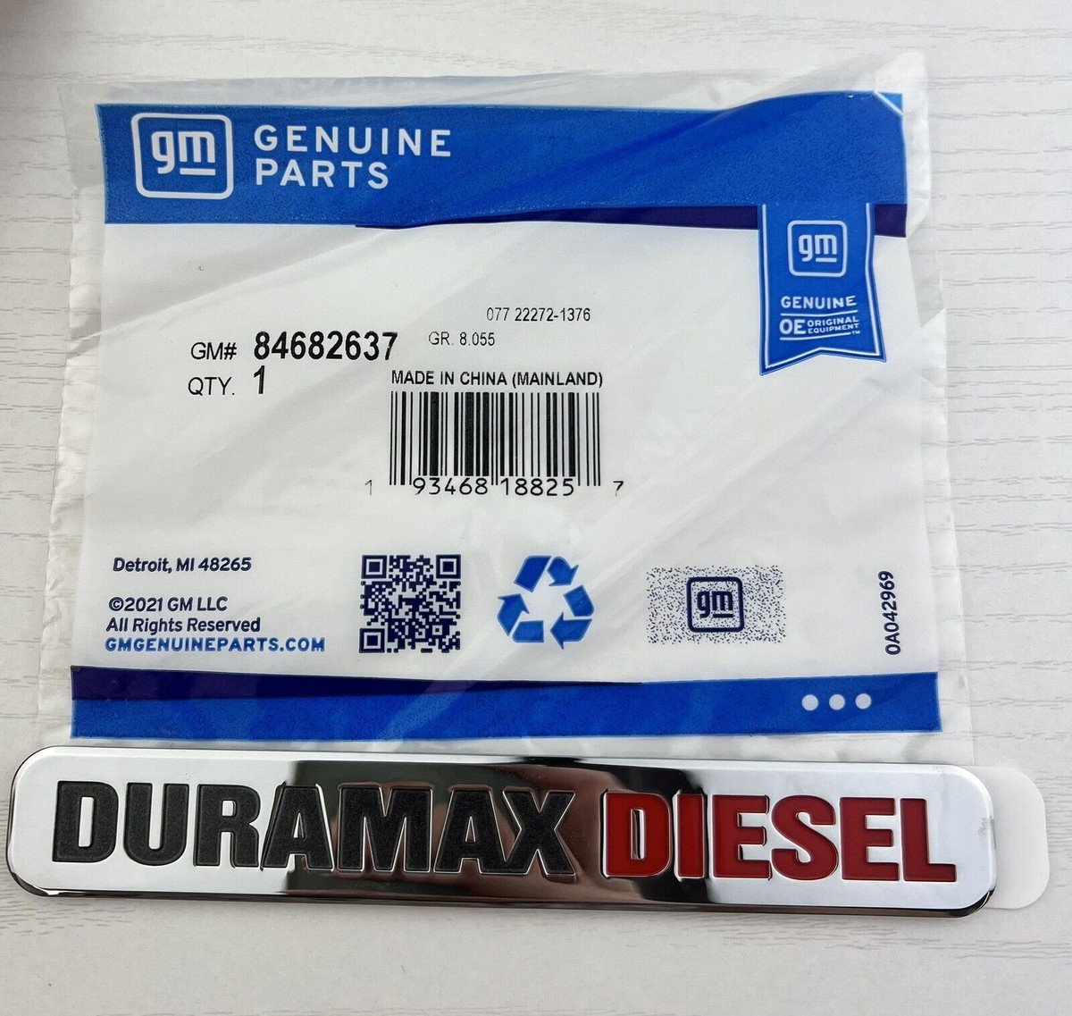 New GM Front Side Door Emblem (ALLISON DURAMAX) 84682637 | eBay