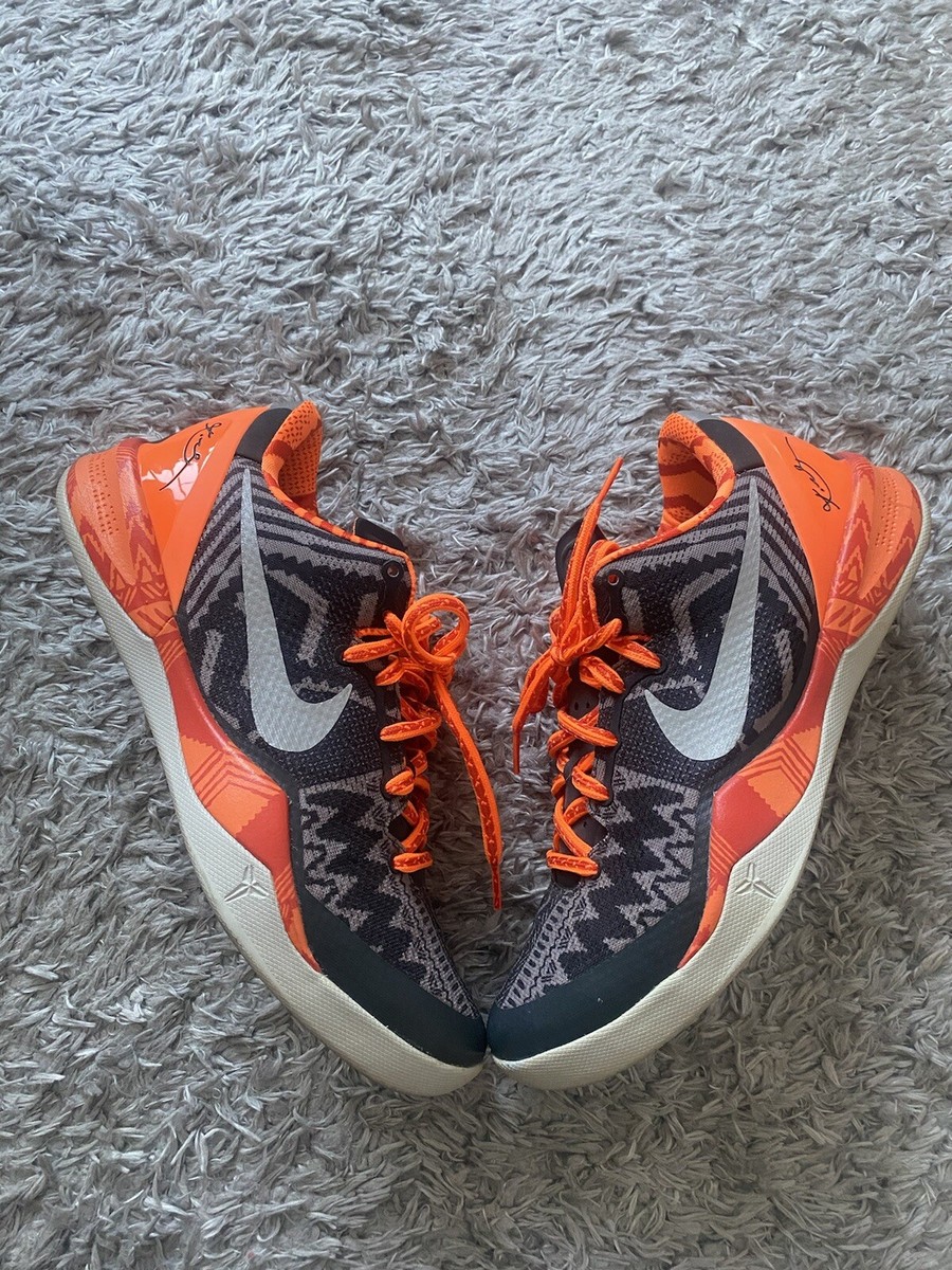 Nike Kobe 8 System BHM - Size 10.5 Great Condition Black History