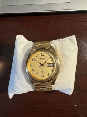 Vintage 1980's Seiko 17 Jewel Auto Day/Date Japan 7009-8219 MVT | eBay