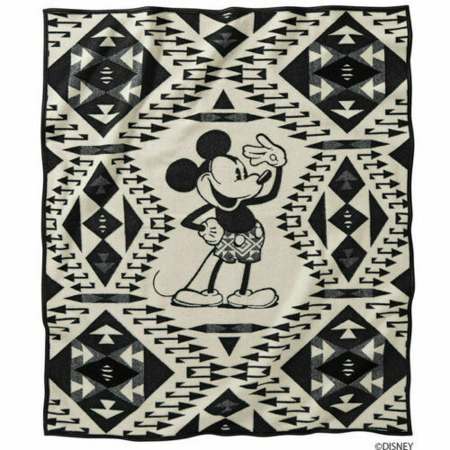 PENDLETON Mickey Mouse 90th Anniversary Blanket Limited Edition