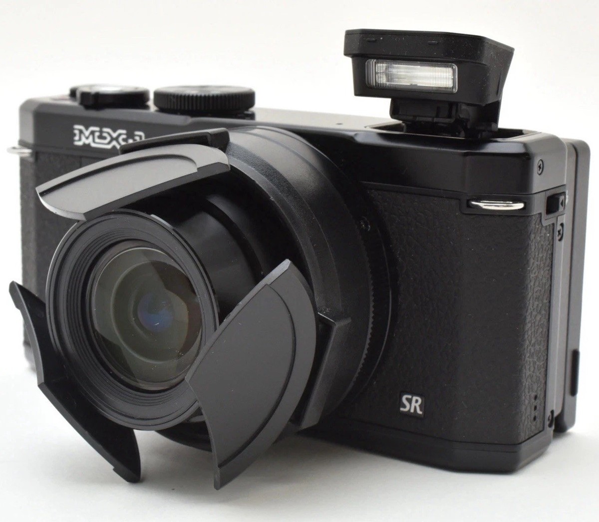 Ricoh Pentax MX-1 CMOS censor Point & Shoot digital camera W. 4x