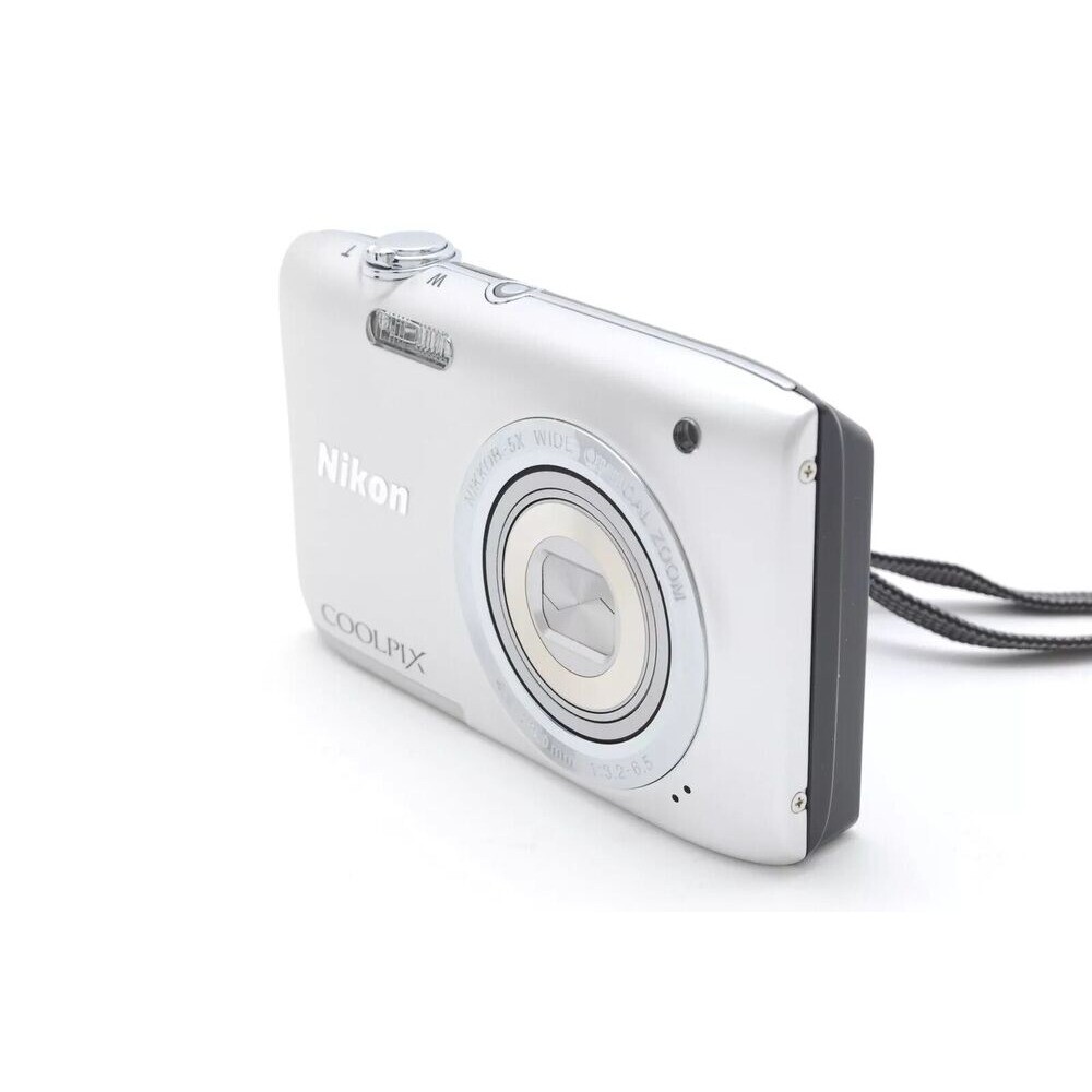 NIKON COOLPIX S2900 Digital Camera 20.0MP 5x Optical Zoom CCD