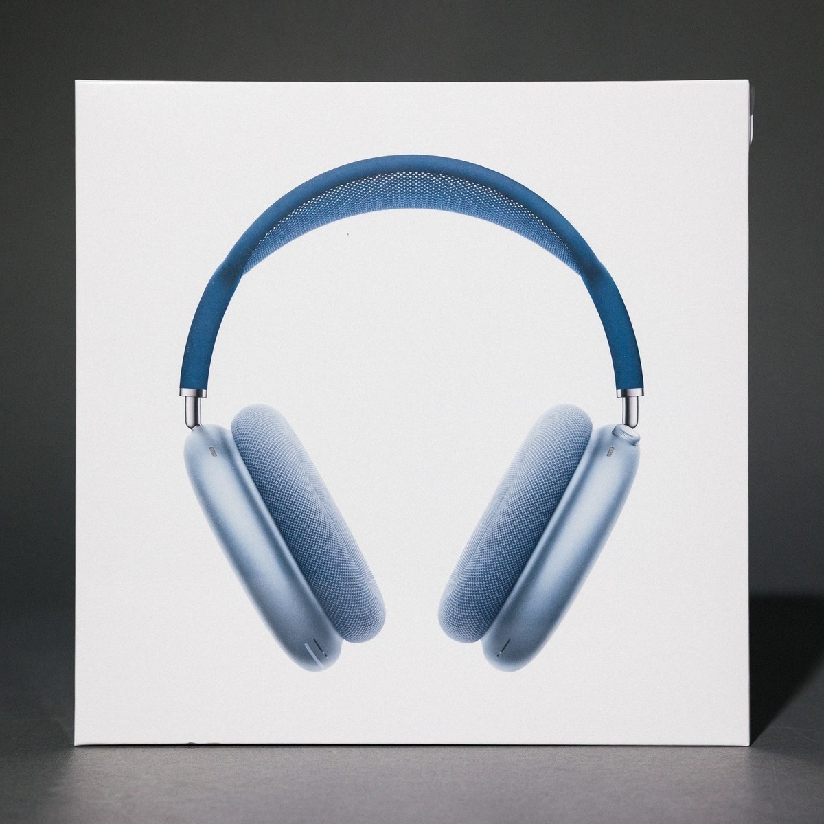 Apple AirPods Max Wireless Over-Ear Headset - Sky Blue NEW OPEN