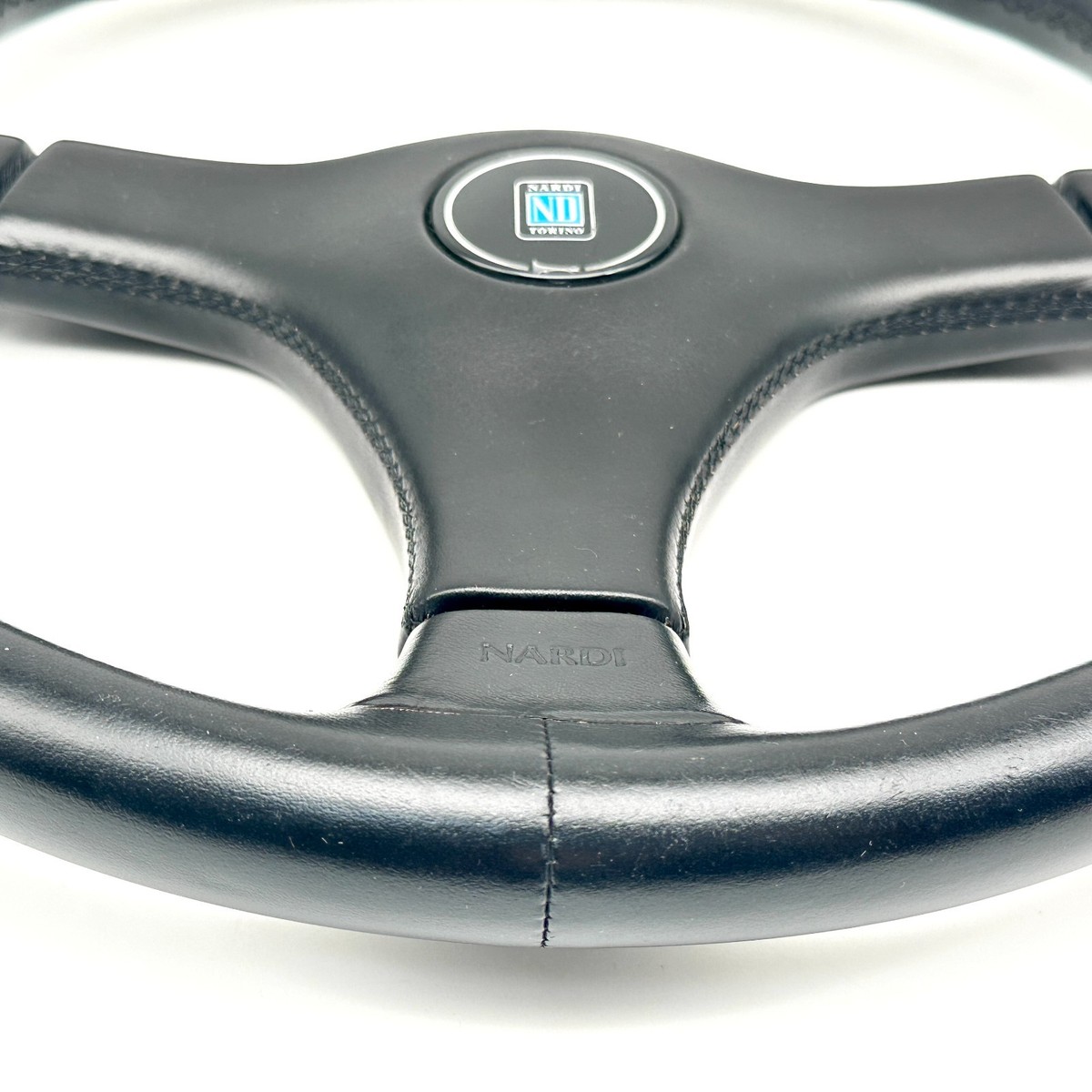 Nardi Genuine Gara 3 Leather Steering Wheel 365mm Black Used From