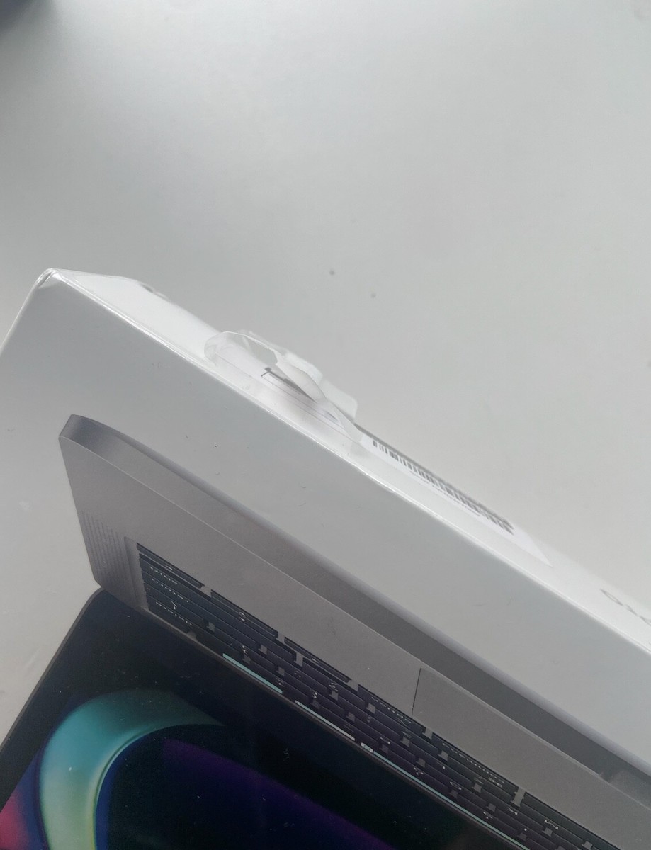 Apple MacBook Pro 13in (512GB SSD, M1, 8GB) Laptop - Space Gray