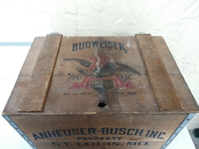 ANHEUSER BUSCH Budweiser Beer Bicentennial 1876-1976 Wood Box