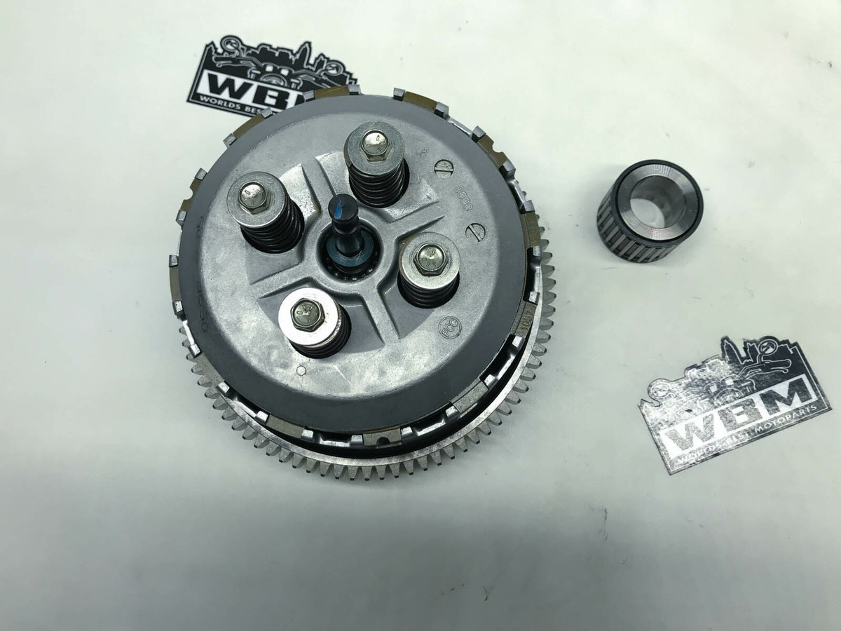 カツミ Victas ZX-GEAR OUT Table Tennis Blade | PPongsuper