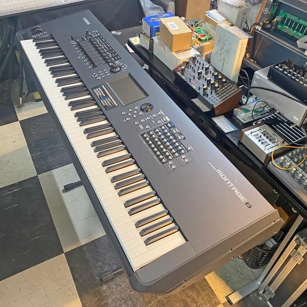 Yamaha Montage-8 88 Key Workstation Keyboard Synthesizer for sale