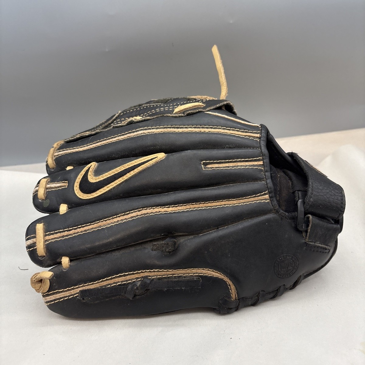 Nike DE Edge Black Leather Baseball Glove RHT 11.00” Game Ready | eBay