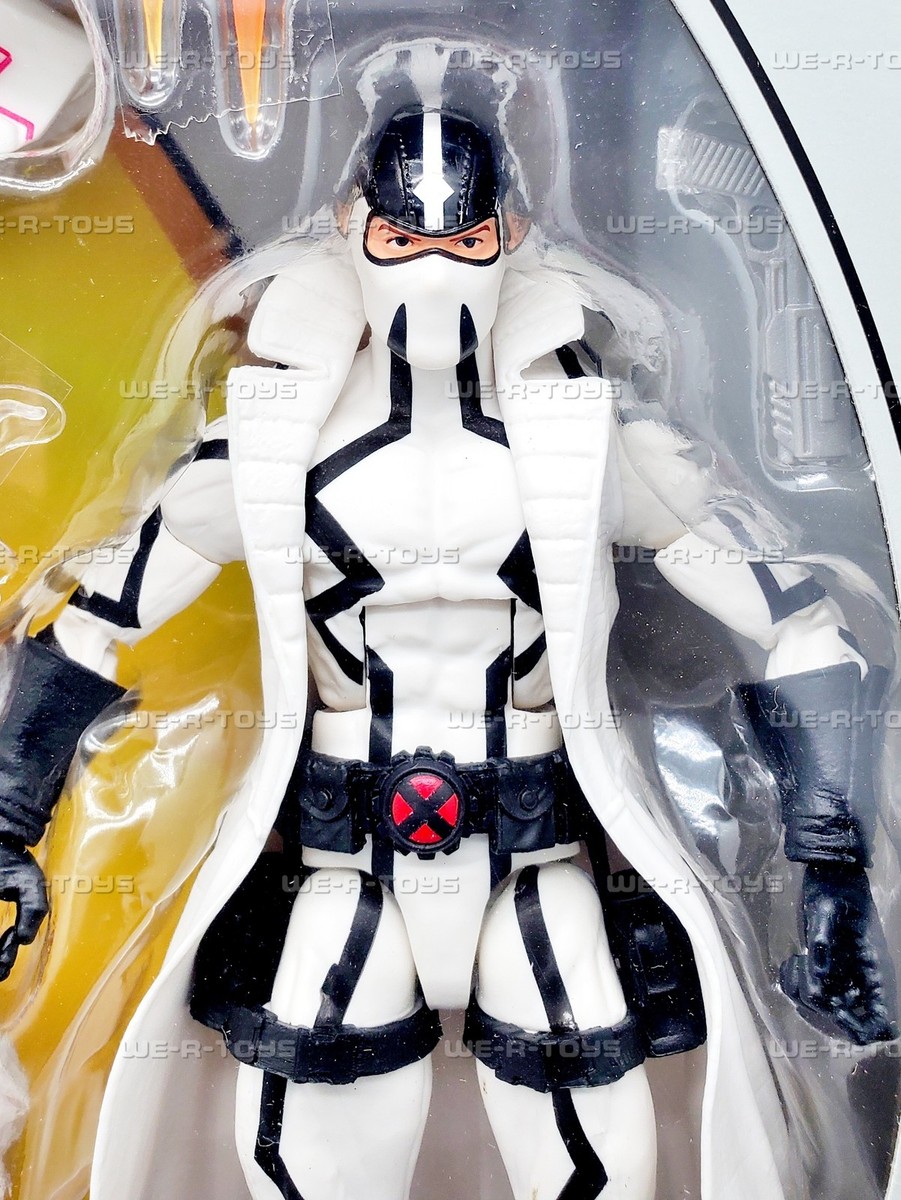 Marvel Legends Series X-Men Psylocke, Nimrod, and Fantomex Action