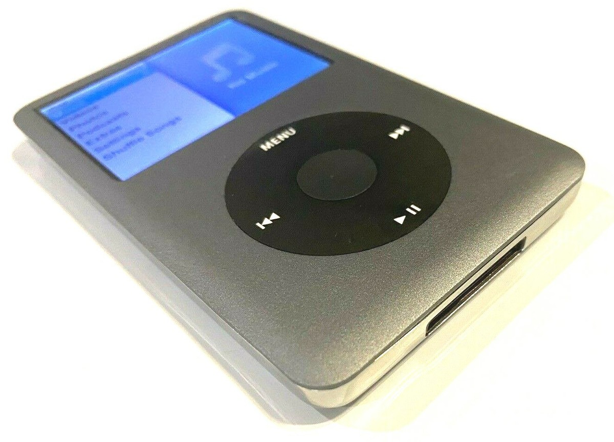 Apple iPod classic 6th Generation Gray (120GB) MP3 - Bundle with