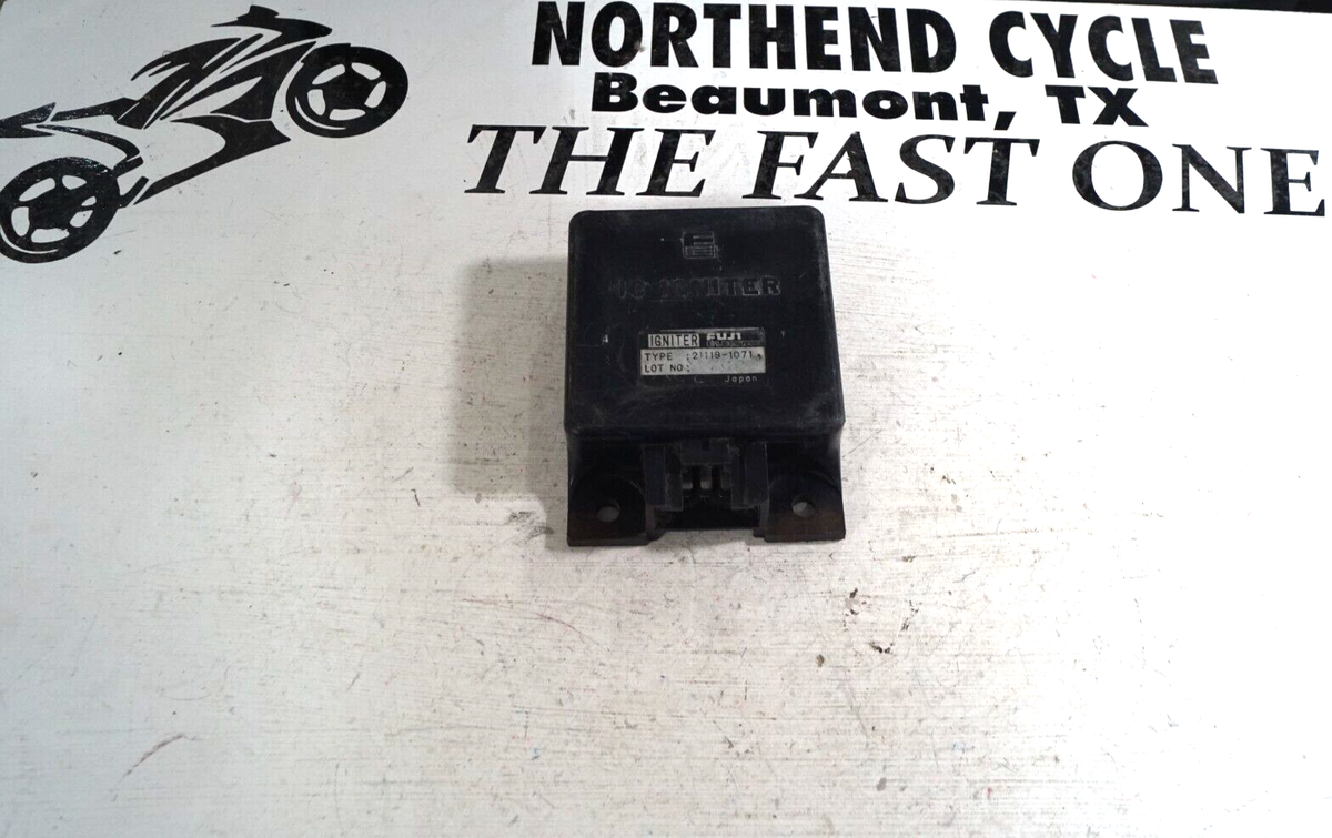 83-84 Kawasaki Ninja ZX11 Ignition Igniter Control Unit CDI Box