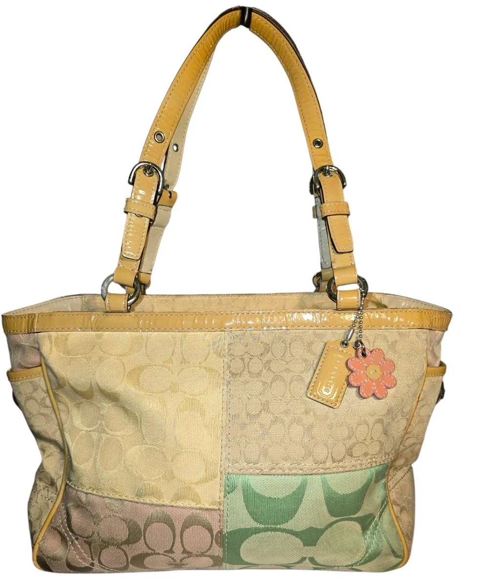 Coach Patchwork Turn Lock Bags & Women's Leather Exterior for sale