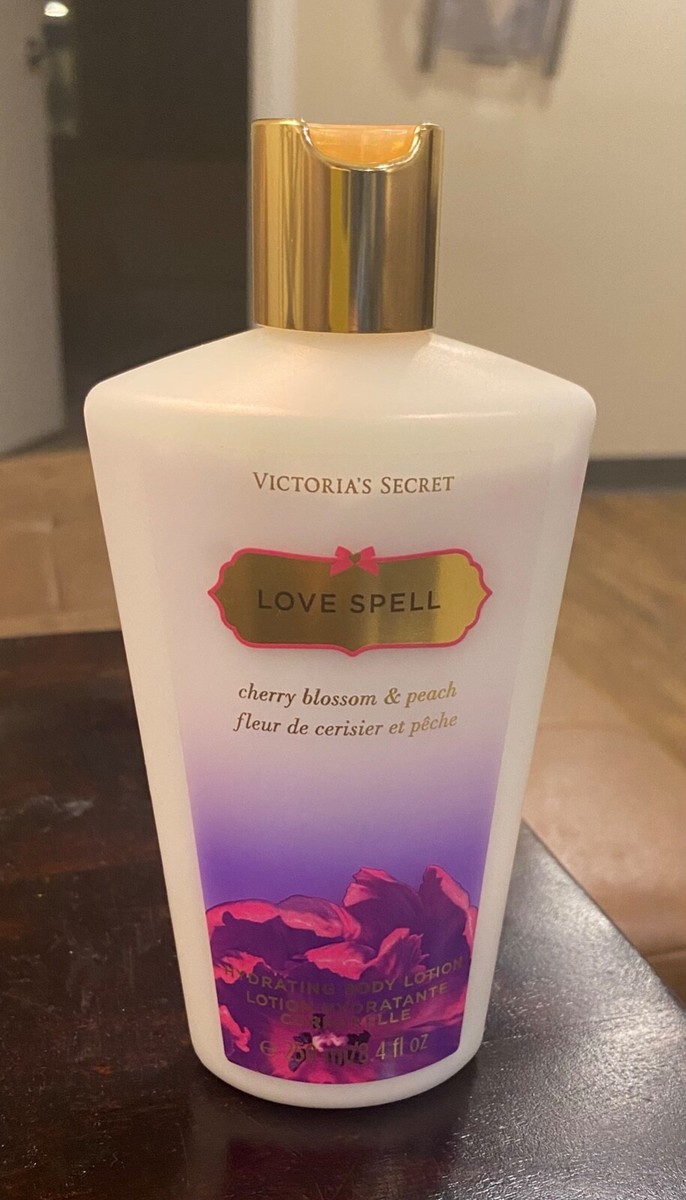 Victoria's Secret Love Spell Hydrating Body Lotion - Rare scent