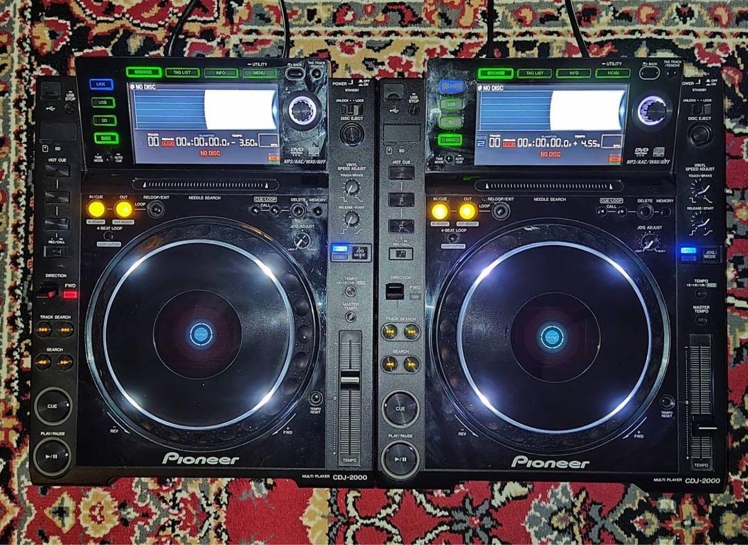 Pioneer CDJ-2000 2sets DJ equipment first model Working Good Used
