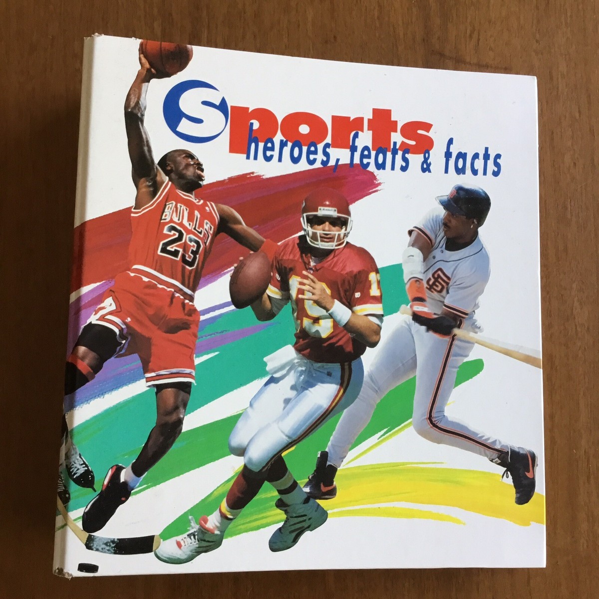 Sports Heroes Feats And Facts: Binder + 51 Sheets: Michael Jordan