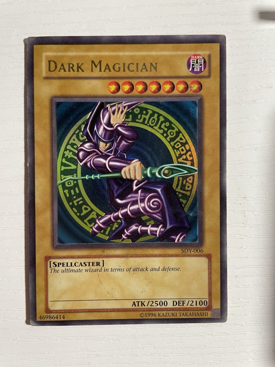 DARK MAGICIAN *** ORIGINAL ULTRA RARE SDY-006 (MODERATELY PLAYED