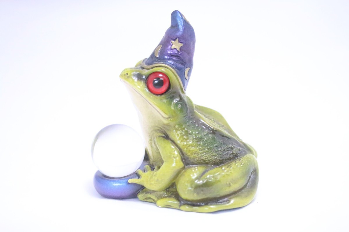Windstone Editions Wizard Frog With Crystal Ball 1994 By M. Pena