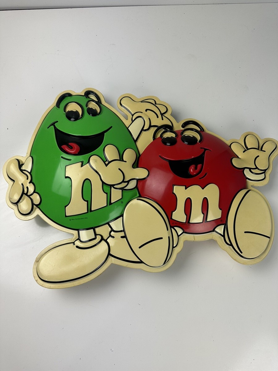 M&Ms 3D Display Green and Red Vintage Plastic 1995 used Mars brand