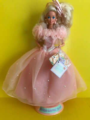 Birthday Surprise Barbie 1991 - Doll #3679 + Stand & Sparkle