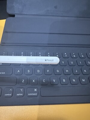 BUNDLE‼️Apple Pencil + Apple iPad Magic Keyboard iPad Pro 12.9