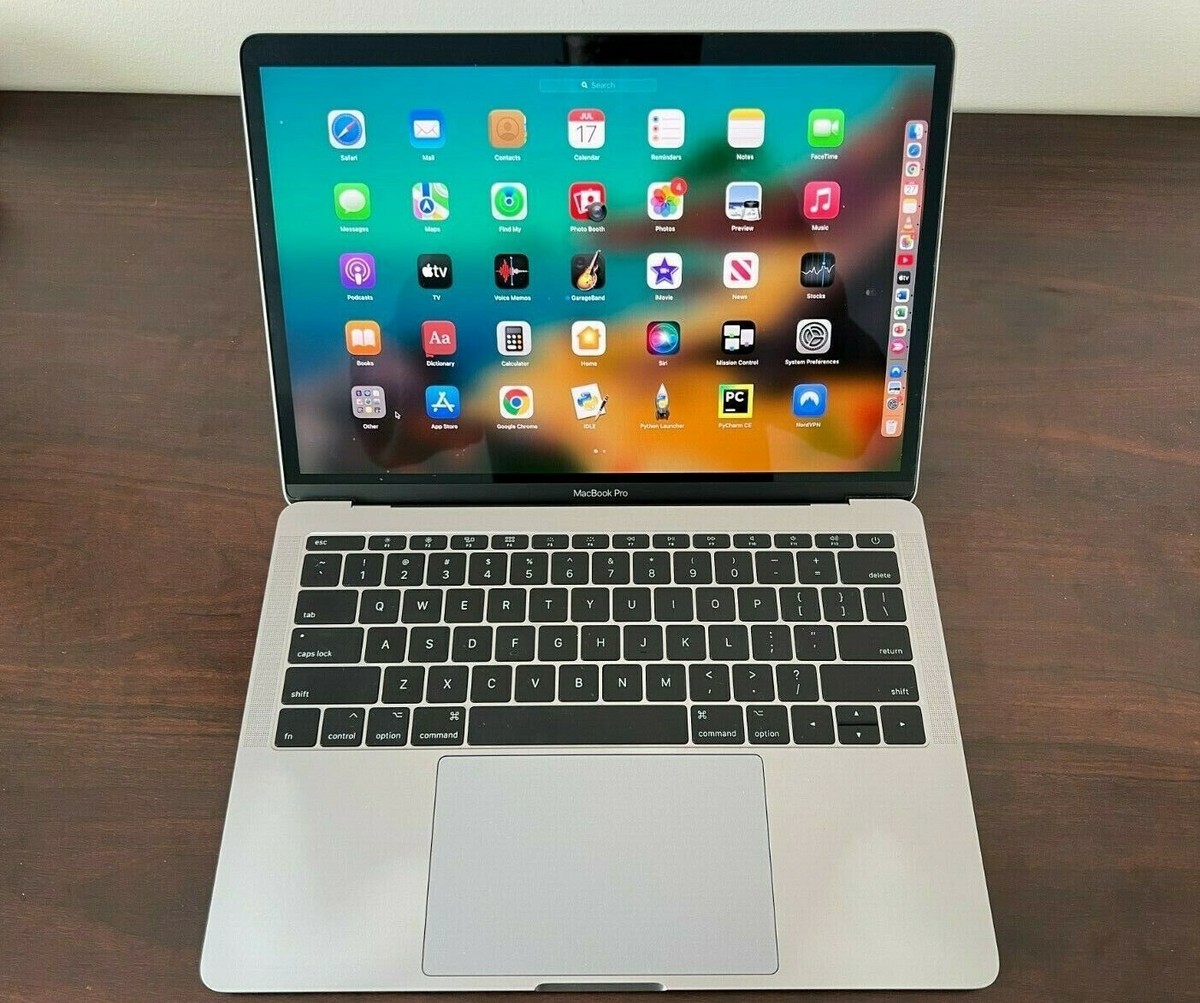 Apple MacBook Pro 13