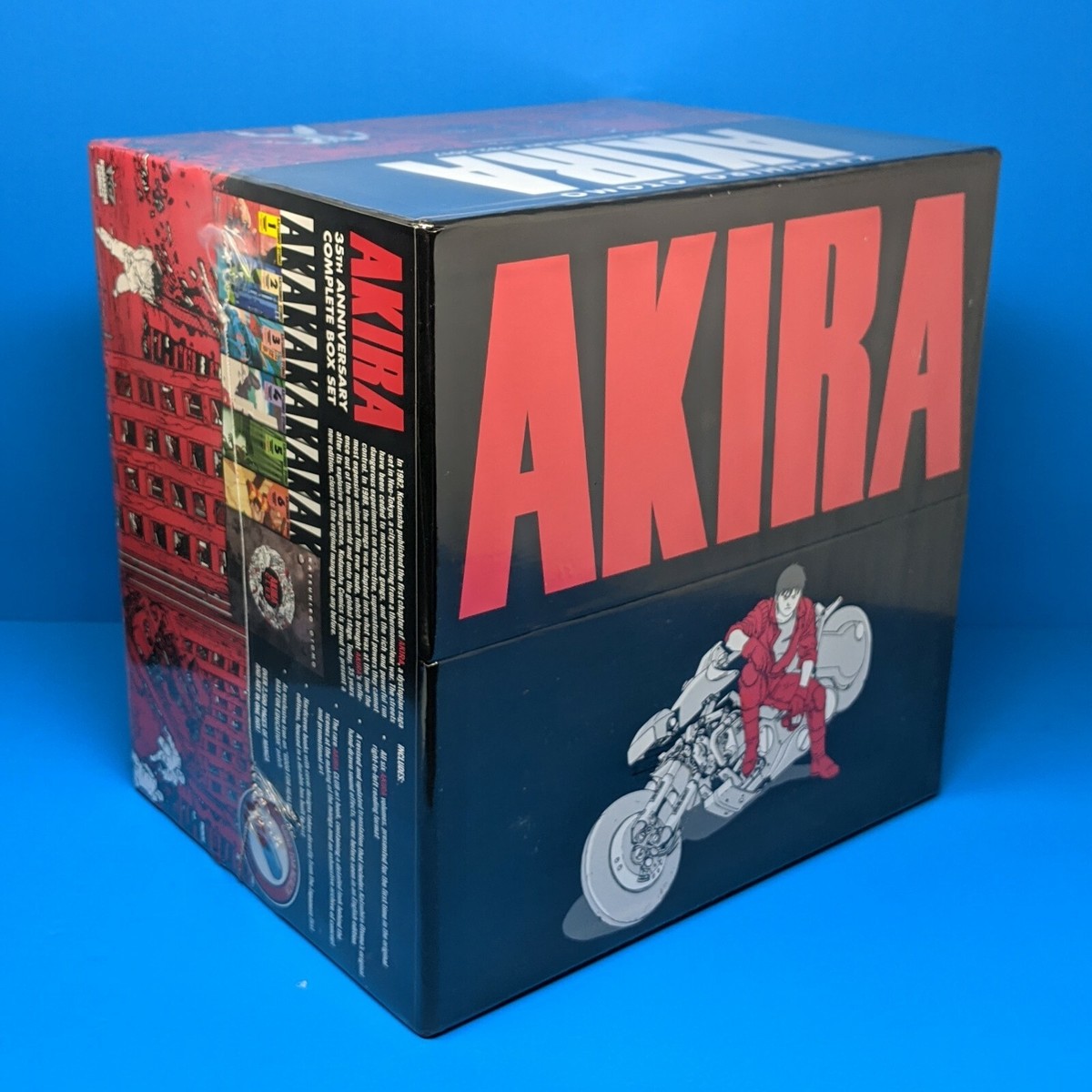 Akira 35th Anniversary Limited Edition Deluxe Box Set Hardcover