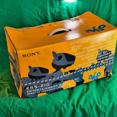 Junk Gold Aibo ERS-210 Sony w/Box w/Memory w/Pink Ball No Tested