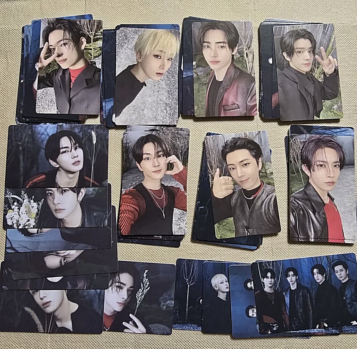 ENHYPEN OFFICIAL WORLD TOUR WALK THE LINE MD TRADING CARD SET
