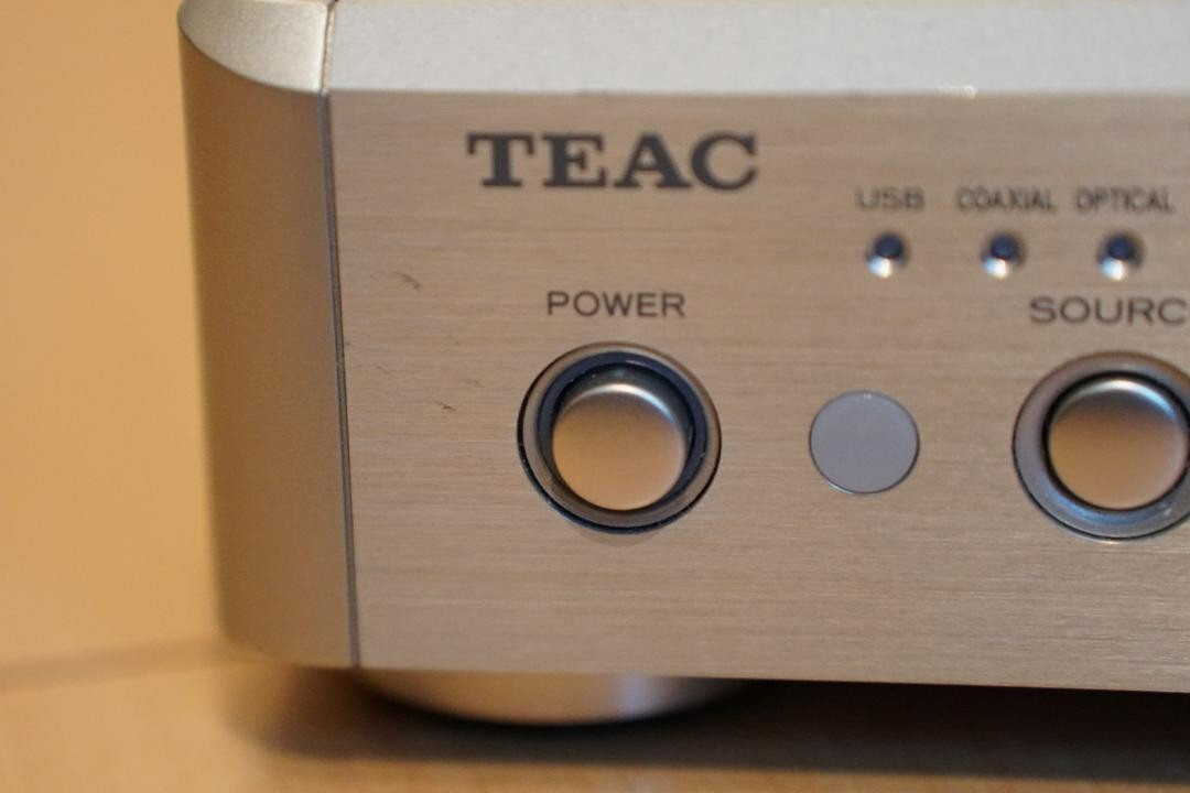 TEAC A-H01 Silver USB DAC Stereo integrated amplifier 100V | eBay