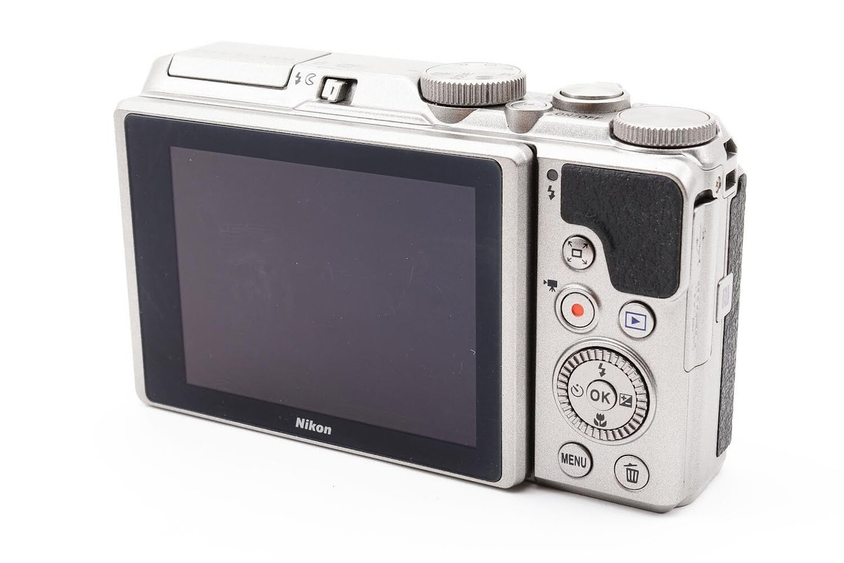 Nikon COOLPIX A900 Digital Camera W. 35x Zoom Lens 20.3MP Silver