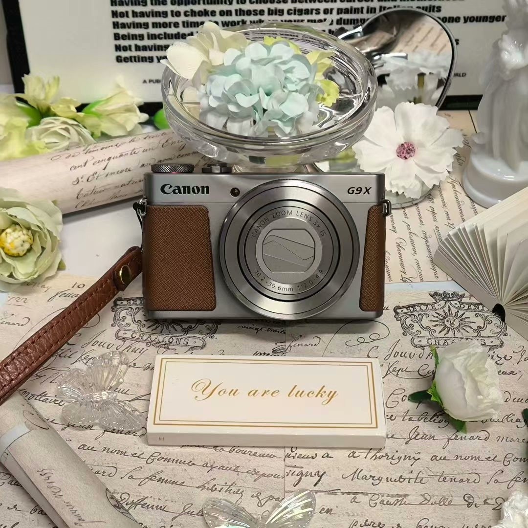 Canon PowerShot G9 X Digital Camera 20.2 MP 3X 1080i HD Video